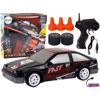 LEAN TOYS Kaugjuhitav sportauto R/C 1:24 Must Vahetatavate ratastega