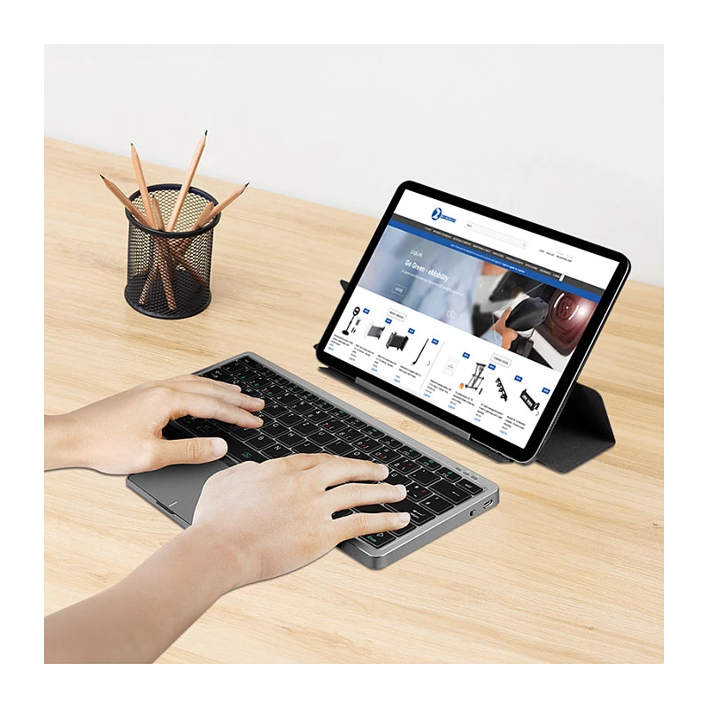 LOGILINK ID0214 Traadita klaviatuur puuteplaadiga, Bluetooth 5.1, 3-kanaliline, hall