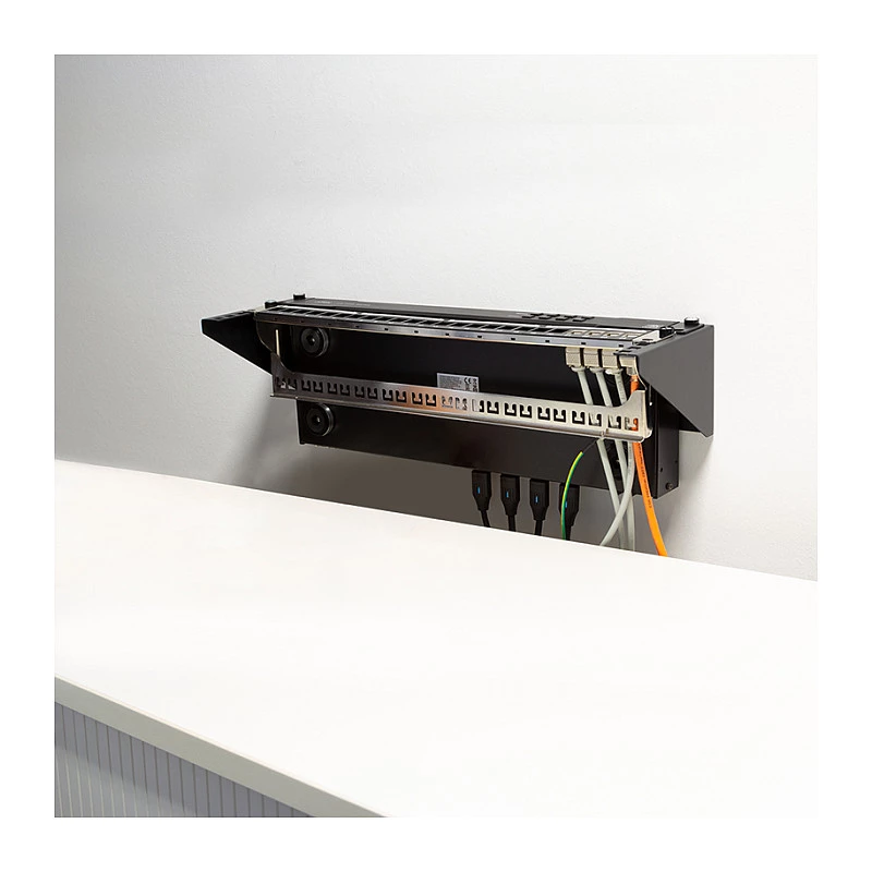 Logilink WB0011 19-tolline 1U riiul laua alla või seinale kinnitamiseks, must