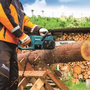 Makita DUC307ZX3 Juhtmeta kettsaag 18V LXT Liitiumioon, 30 cm juhtlatt, ainult seade, must/sinine