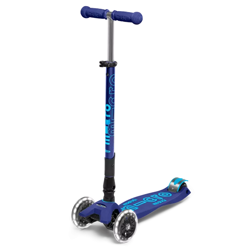 Maxi Micro Deluxe Foldable LED Kick Scooter Blue