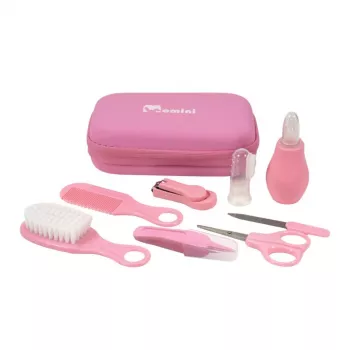 MOMINI Baby Care Kit Pinky - 10-osaline vastsündinu hoolduskomplekt reisikotiga