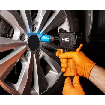 NEO TOOLS 14-004 3.6V juhtmeta kruvikeeraja 6 otsikuga ja USB-laadijaga