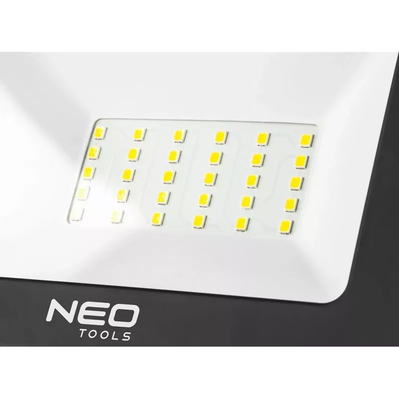 NEO TOOLS 99-063 20W COB LED laetav prožektor 1800lm IP65 koos power bankiga