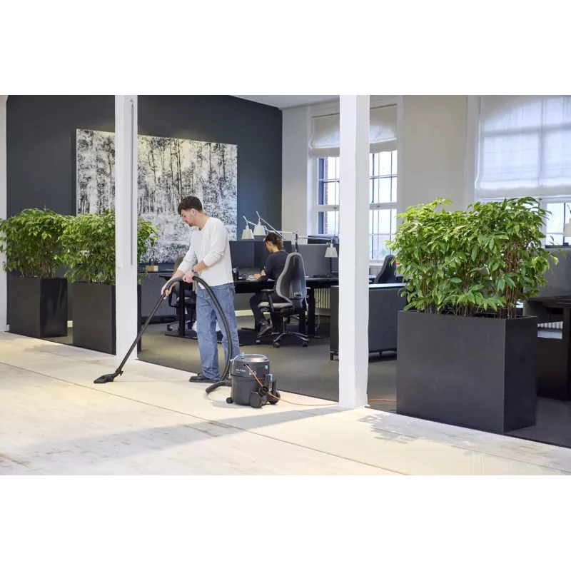 Nilfisk Office kuivtolmuimeja kaablirulliga, taaskasutatud plastikust, 10L, 800W, HEPA H13, 62dB