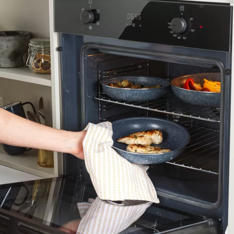 Russell Hobbs RH03293EU7 Nightfall Stone 4-osaline Smart Clip praepannide komplekt