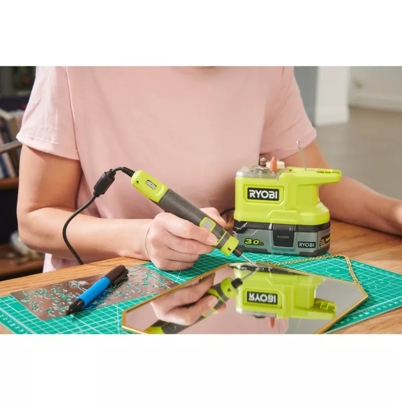 RYOBI ONE+ 18V juhtmeta rootortööriist RRT18-0 15 tarvikuga
