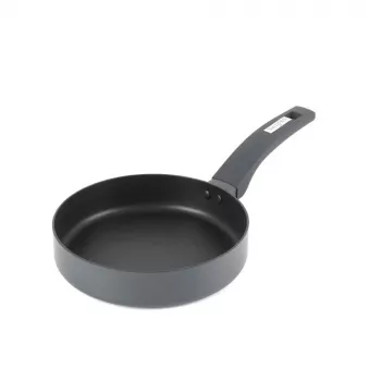 Salter BW14713 Alto 20cm praepann - sepistatud alumiinium, induktsiooniga ühilduv, must
