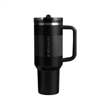 STANLEY The Quencher ProTour Flip Straw Tumbler 1,18L must