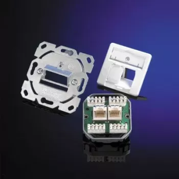 Telegärtner AMJ45 8/8 K Up/50 Cat.6A süvispaigaldusega andmeväljund, 2x RJ45, varjestatud, pärlvalge RAL 1013 J00020A0501