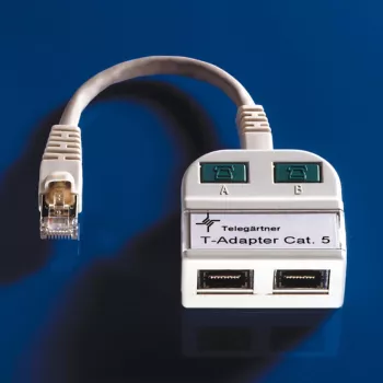 Telegärtner Token Ring jaotur RJ45 isane 2x RJ45 emane varjestatud helehall J00029A0011