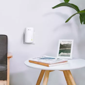 TP-Link AC750 Wi-Fi leviala laiendaja RE200 - kaheribaline seinapistik signaalivõimendi, 1 Etherneti port, WPS, pääsupunkti režiim