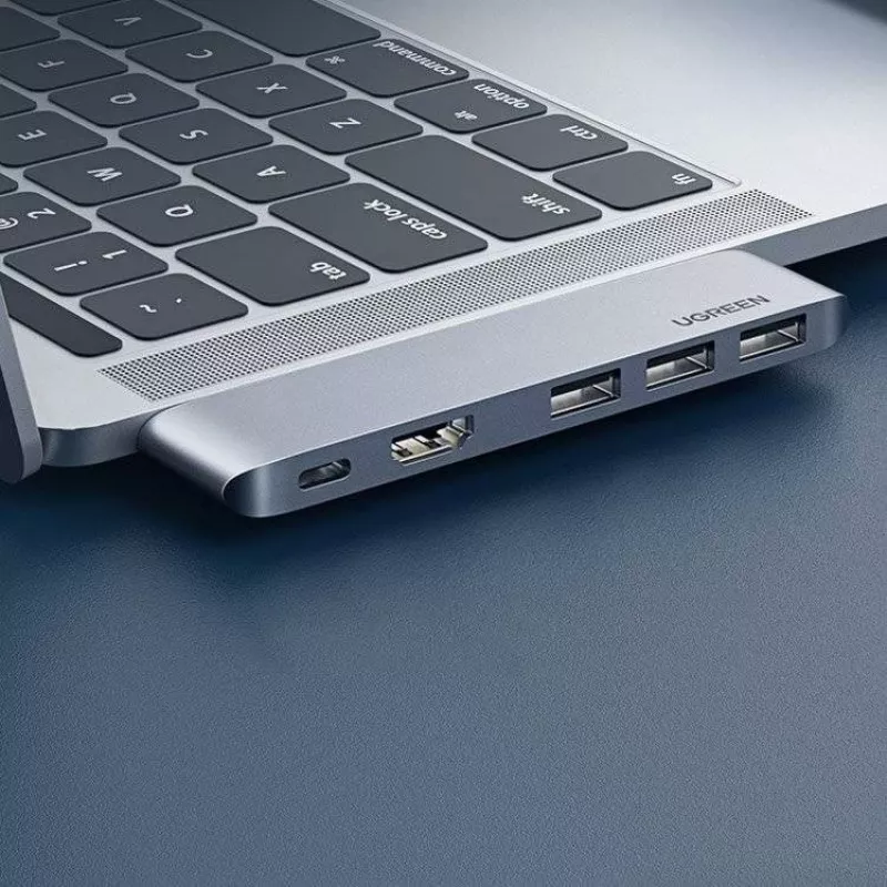 UGREEN 60559 USB-C dokkimisjaam 9-in-1 jaotur 4K HDMI, 3x USB 3.0, Gigabit Ethernet, SD/MicroSD, 100W PD, hõbedane