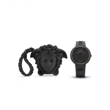 Versace V-Motif naiste Šveitsi kvartskell VE6G00223 39mm musta sihverplaadiga nahkrihm