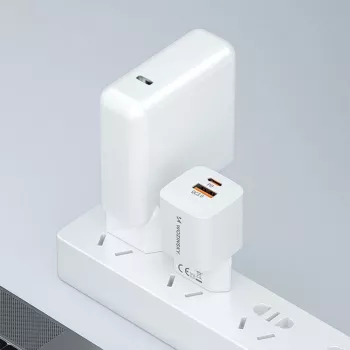Wozinsky CMWCW 20W USB-C / USB-A seinadapter - valge