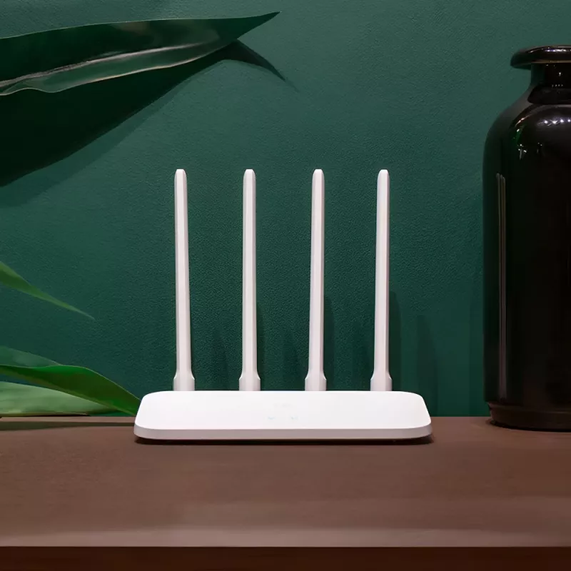 Xiaomi Mi Router 4C Wi-Fi 4 traadita ruuter (2.4GHz, 300 Mbps, 4 antenni, 3x Fast Ethernet) valge