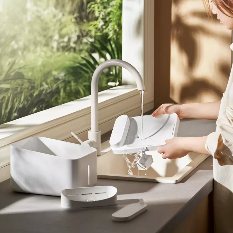 Xiaomi Smart Pet Fountain 2 - 2L automaatne kassi- ja koeraveeautomaat neljakordse filtreerimise, rakenduse juhtimise ja vaikse pumbaga, valge
